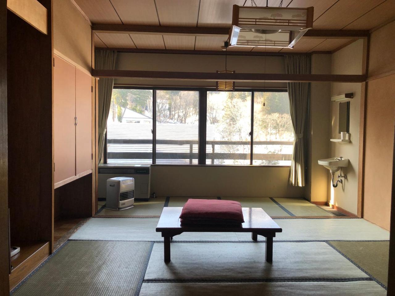 Onsen Yado Echo Hotel Myoko Eksteriør billede